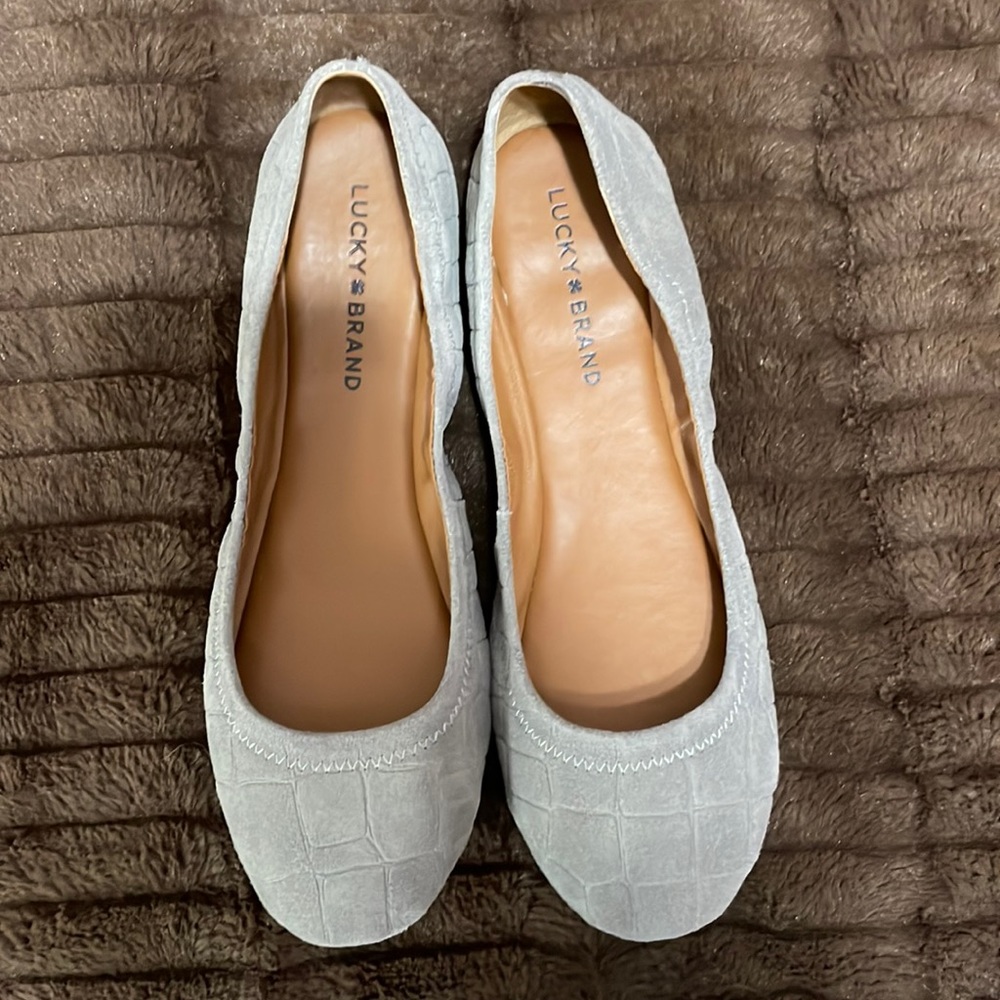 Lucky brand flats size 7 1/2